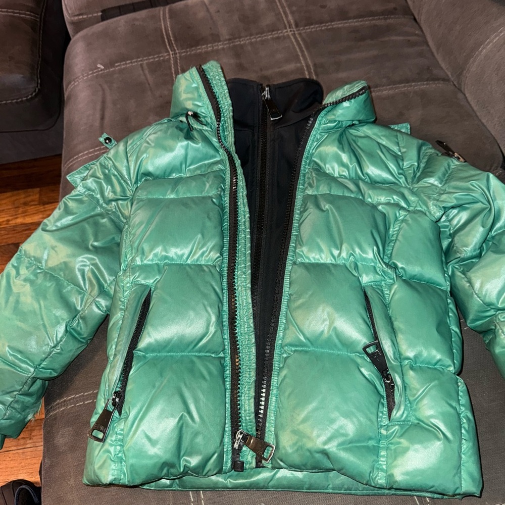 SAM. Coat - Picture 3 of 8